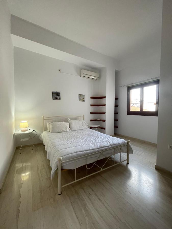 Aphaias Apartments Aegina Екстер'єр фото